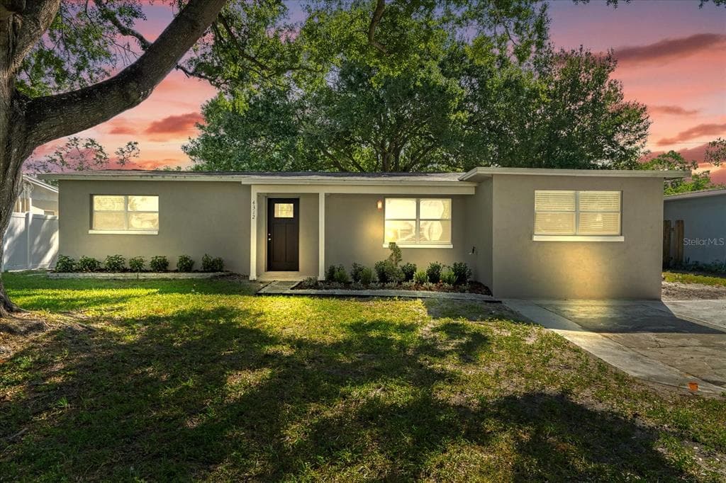 4312 S CAMERON AVENUE TAMPA, FL 33611