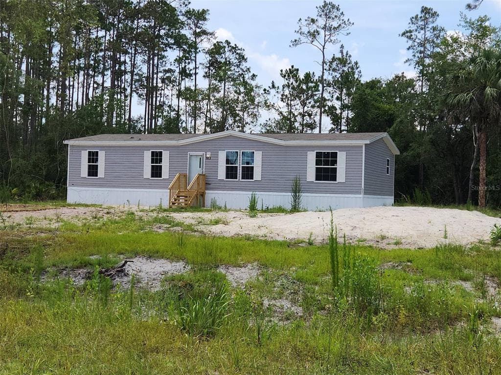 103 WHITE PINE LANE GEORGETOWN, FL 32139