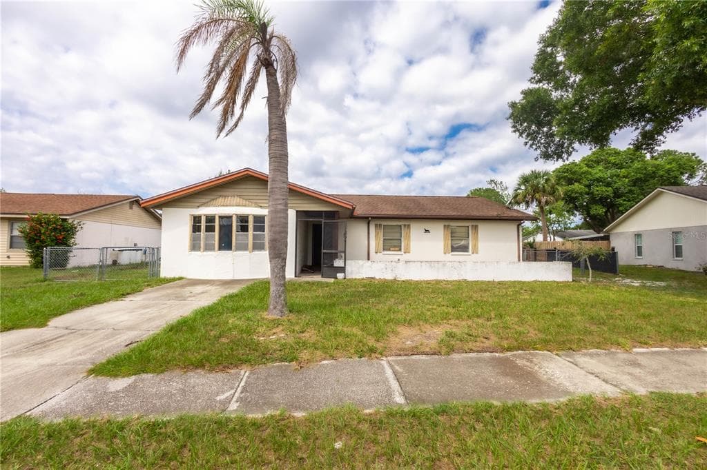 10906 TAILFEATHER COURT TAMPA, FL 33625