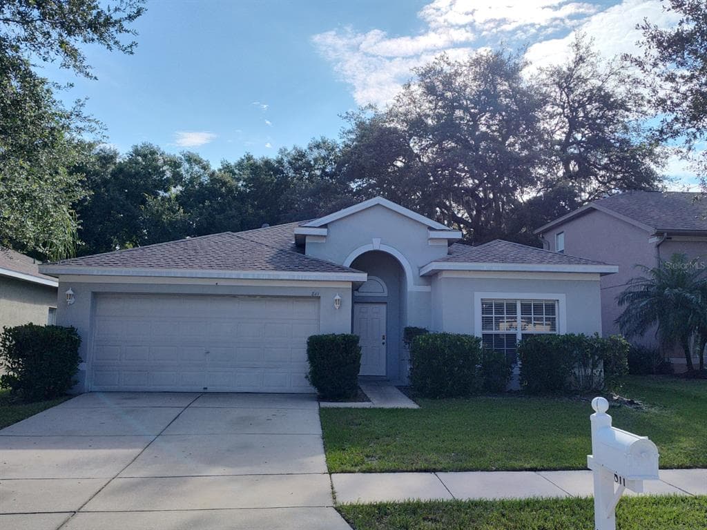811 PARSONS POINTE STREET SEFFNER, FL 33584