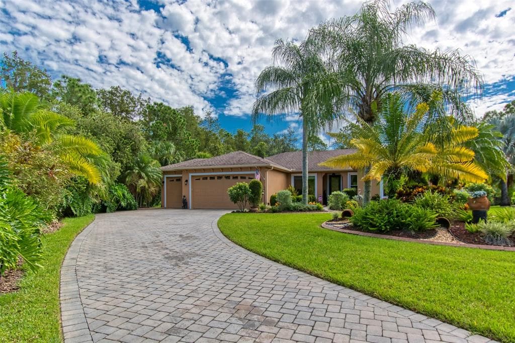 759 PORTOFINO DRIVE POINCIANA, FL 34759