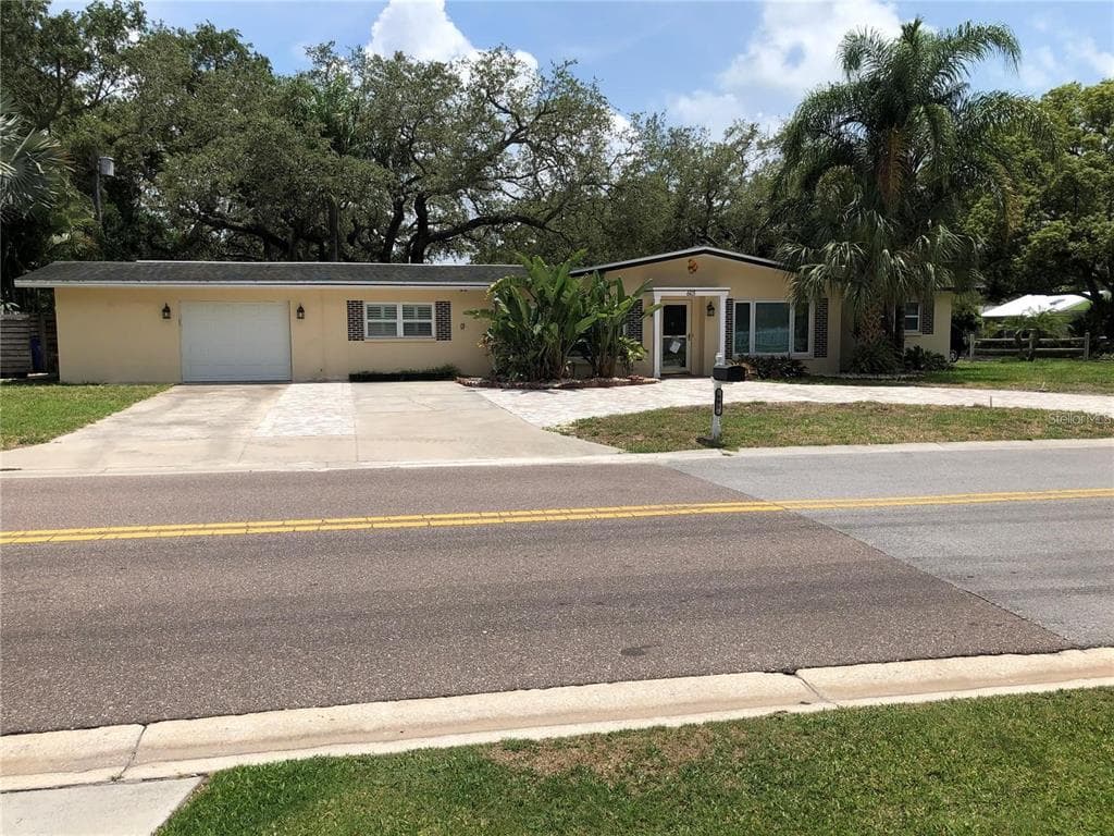 605 SAN SALVADOR DRIVE