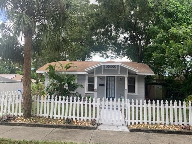 313 27TH STREET N ST PETERSBURG, FL 33713