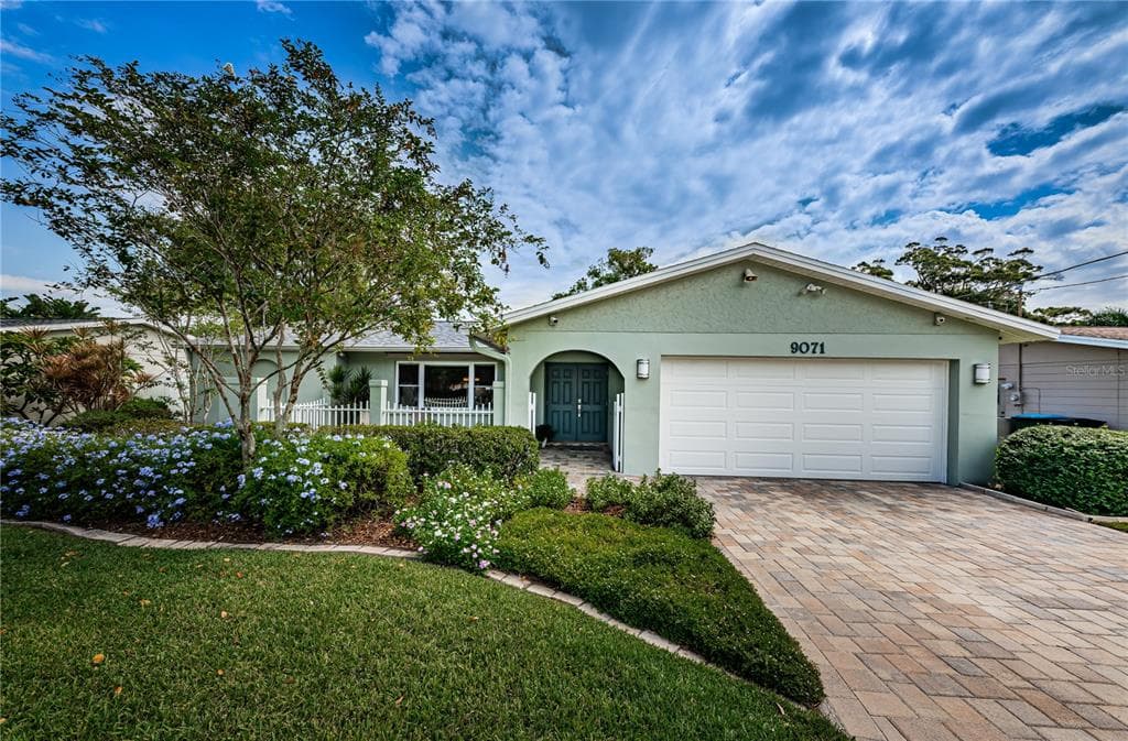 9071 RIDGE ROAD
