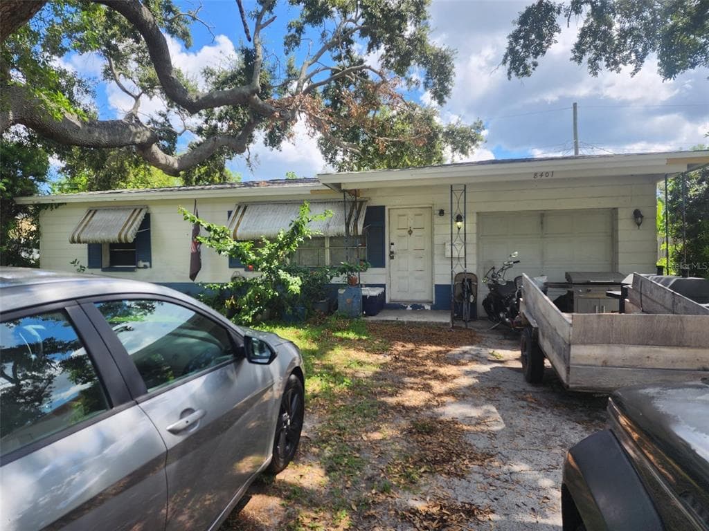 8401 52ND WAY N PINELLAS PARK, FL 33781