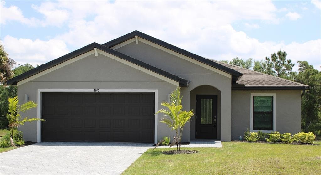 4816 MATTOX CIRCLE NORTH PORT, FL 34288