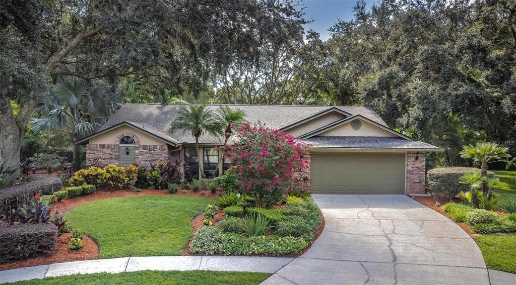 4005 CARENON LANE VALRICO, FL 33596