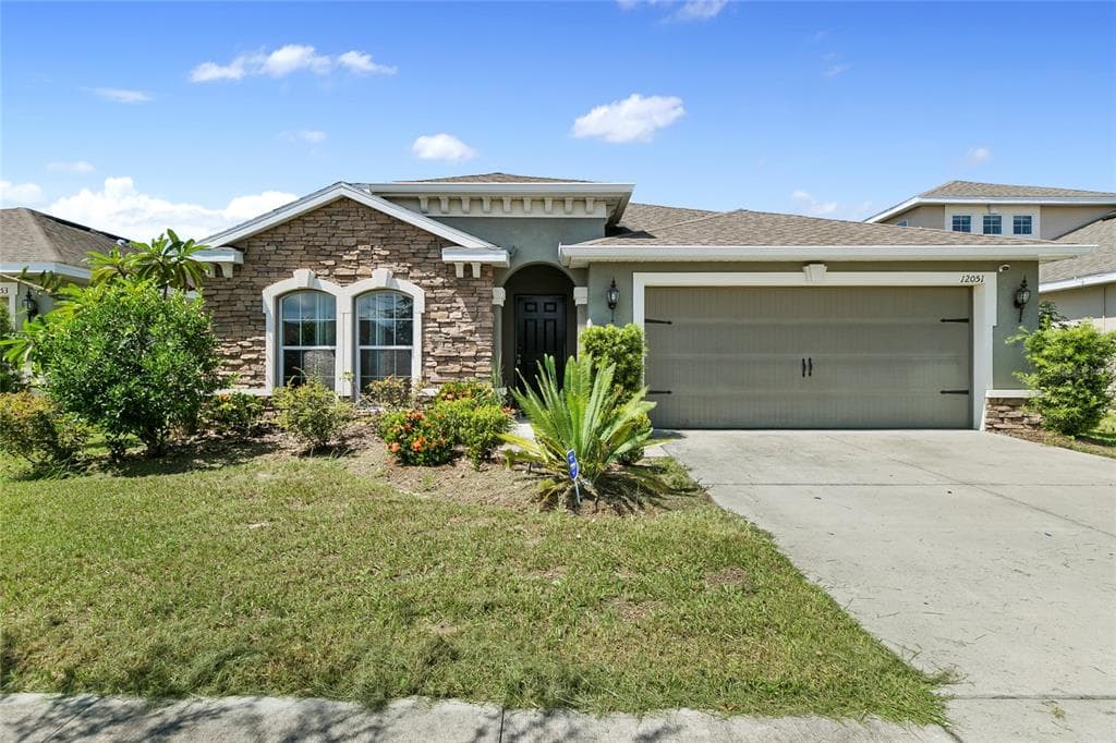 12051 GRAND KEMPSTON DRIVE GIBSONTON, FL 33534
