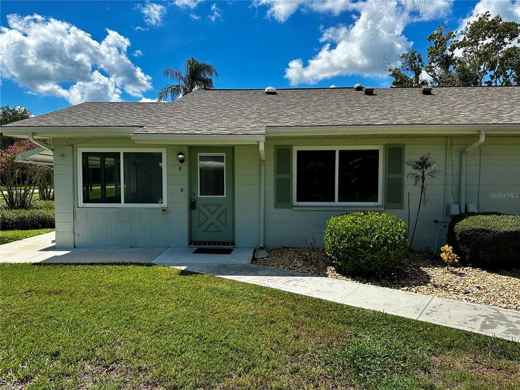 1902 DANDRIDGE STREET UNIT 5 SUN CITY CENTER, FL 33573