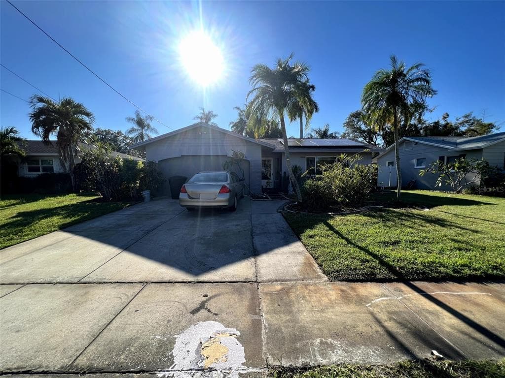 6000 DENVER STREET NE ST PETERSBURG, FL 33703