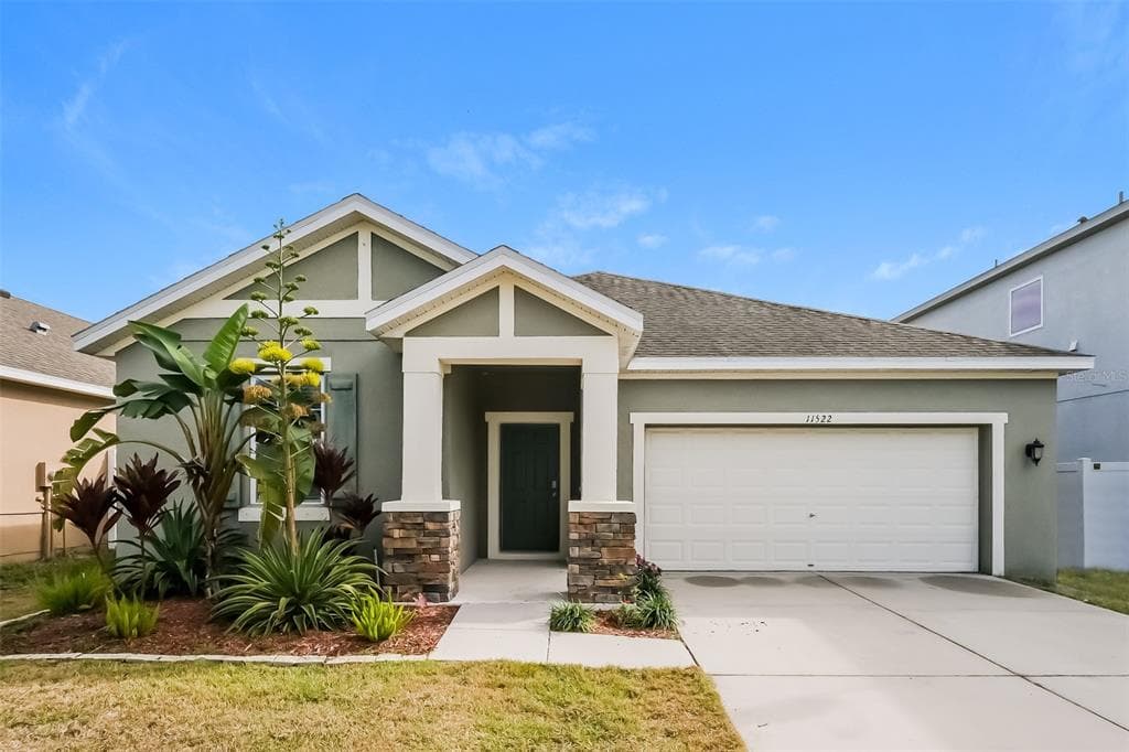 11522 TANGLE STONE DRIVE GIBSONTON, FL 33534