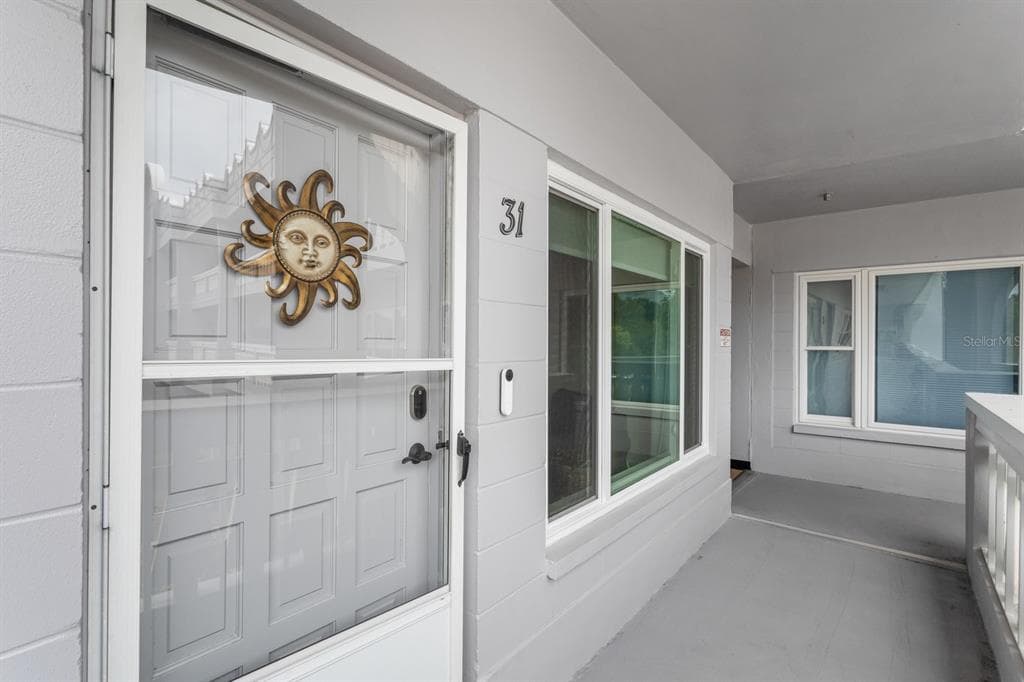 2295 AMERICUS BOULEVARD E UNIT 31 CLEARWATER, FL 33763
