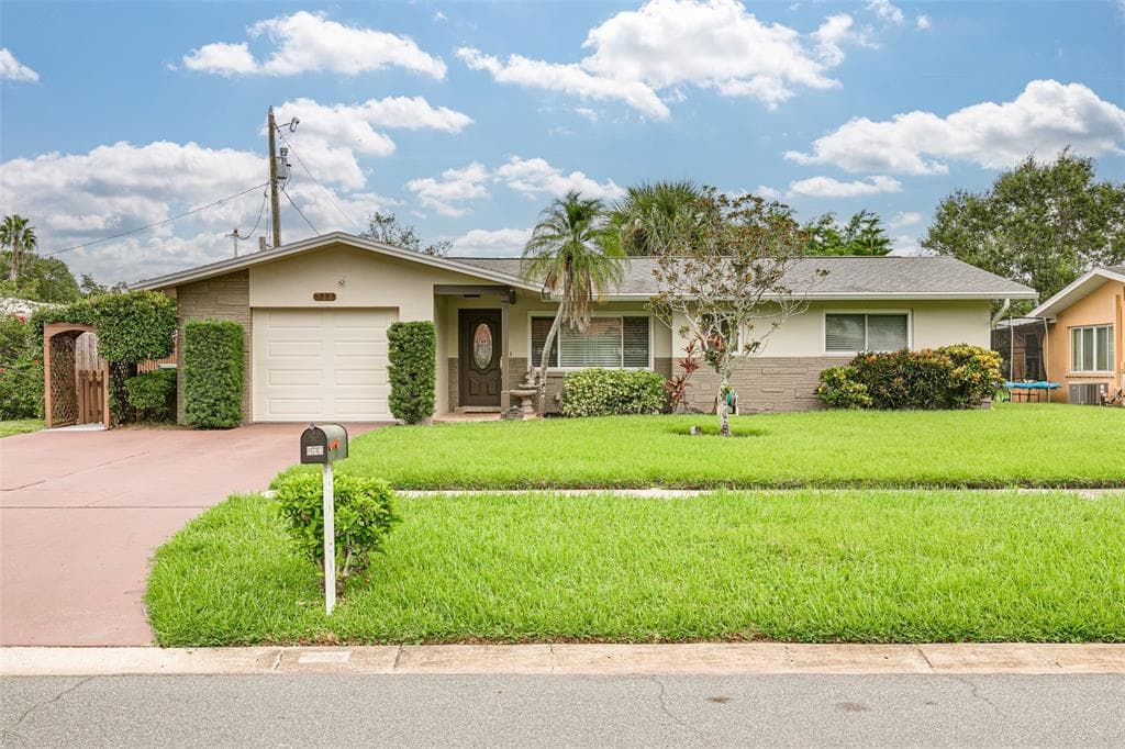 711 BROOKFIELD DRIVE LARGO, FL 33771