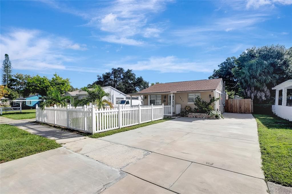 3913 18TH STREET N ST PETERSBURG, FL 33714