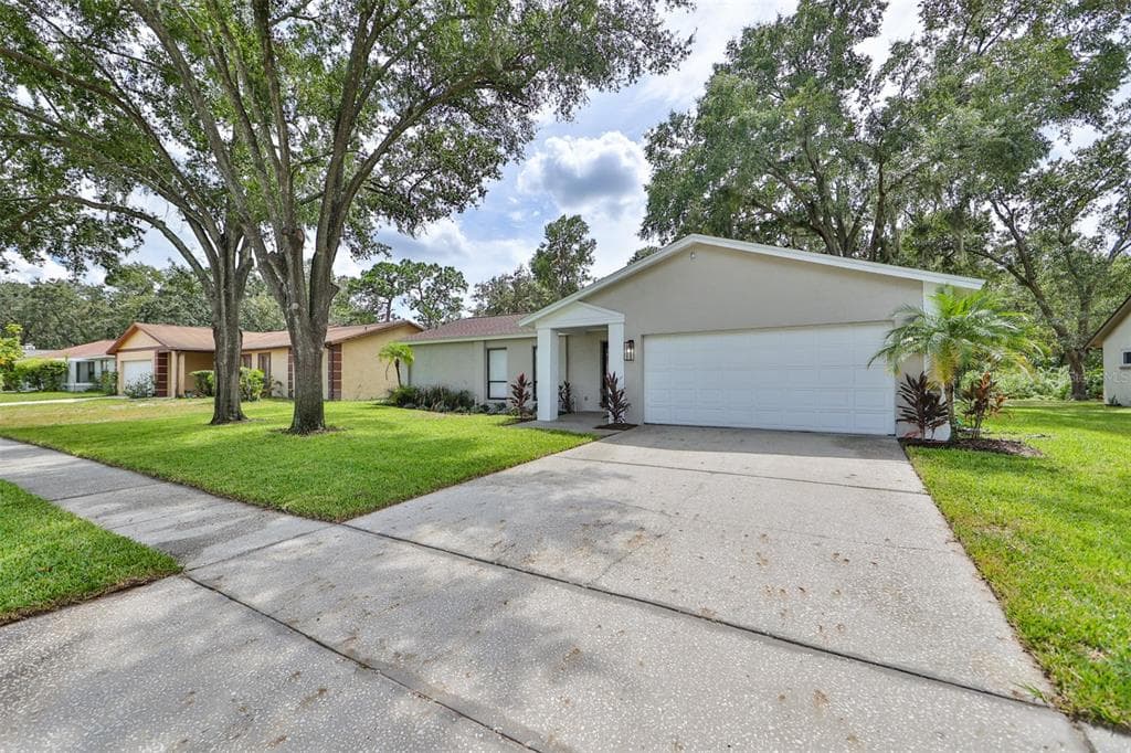 627 SANDY CREEK DRIVE