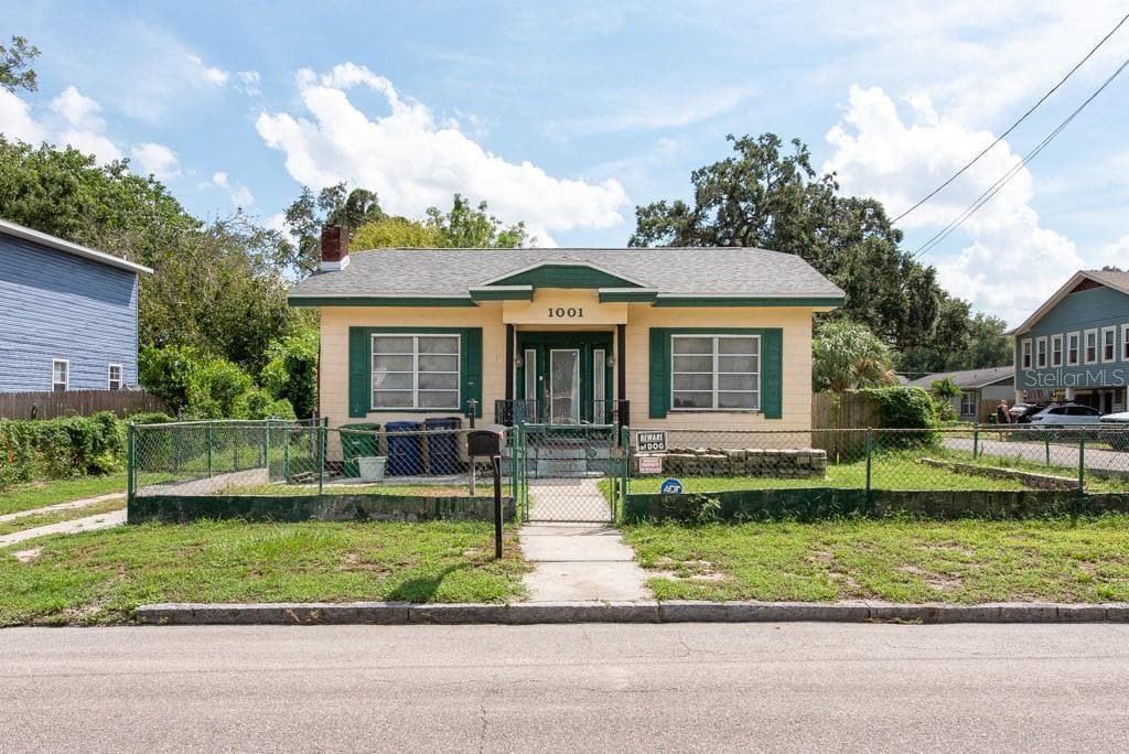 1001 E NEW ORLEANS AVENUE TAMPA, FL 33603