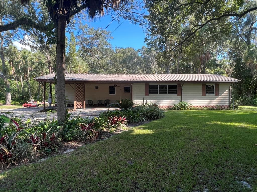 6241 YUKON ROAD DOVER, FL 33527