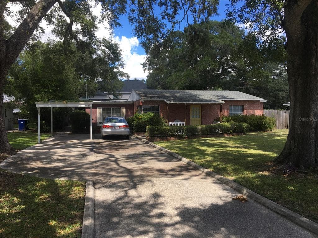 4207 W MORRISON AVENUE TAMPA, FL 33629