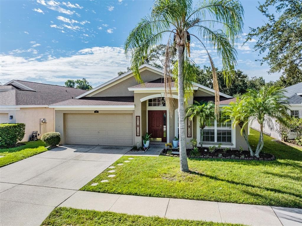 939 SUMMER BREEZE DRIVE BRANDON, FL 33511
