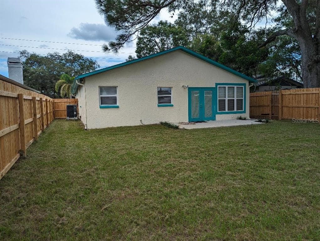 486 48TH AVENUE N ST PETERSBURG, FL 33703