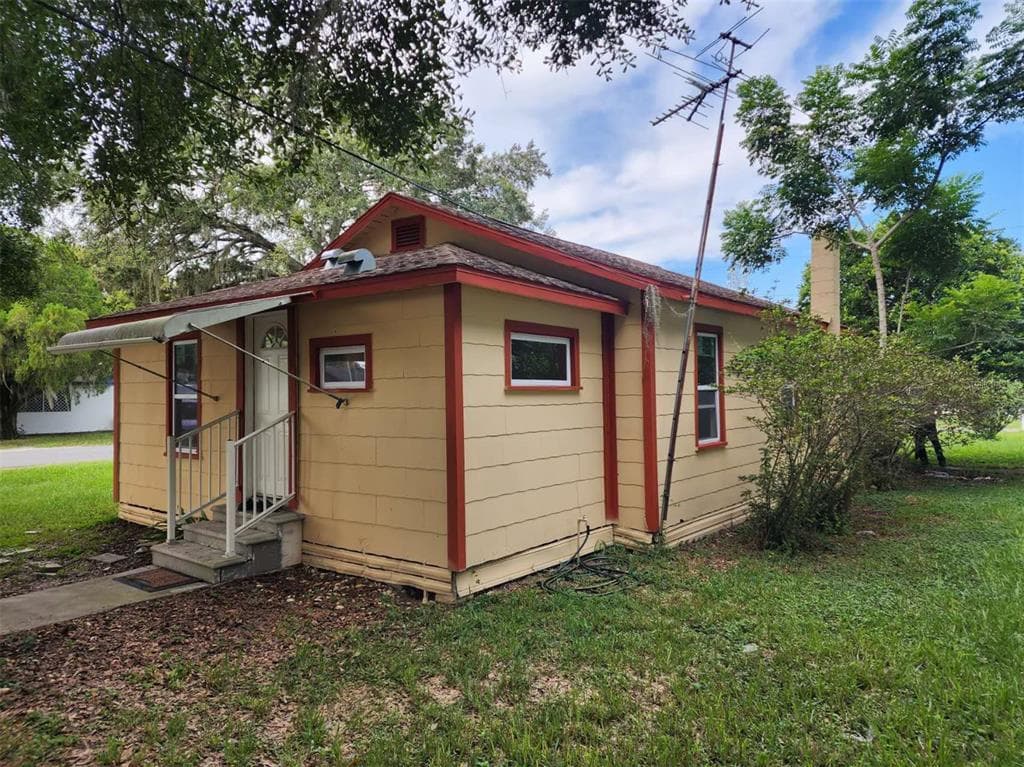 4912 16TH STREET ZEPHYRHILLS, FL 33542