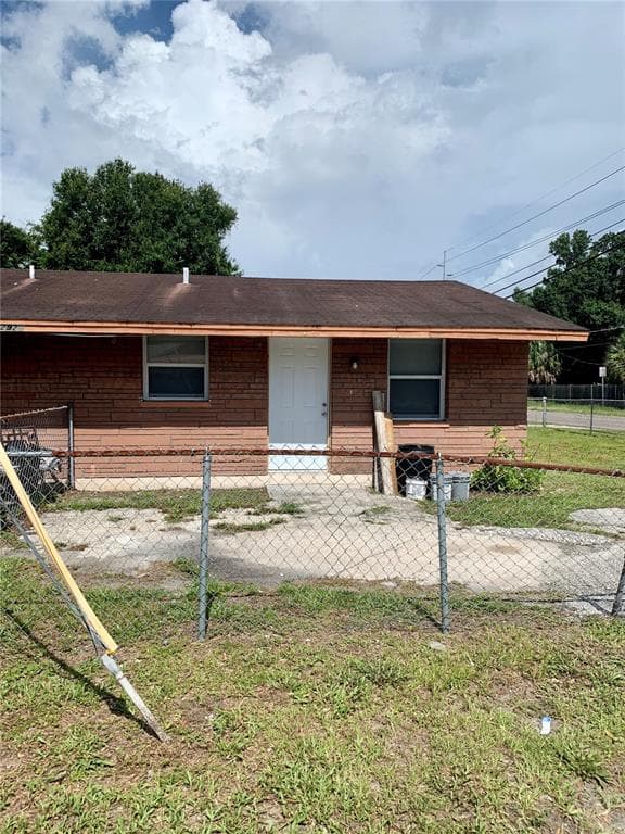 2912 CORD STREET UNIT A TAMPA, FL 33605
