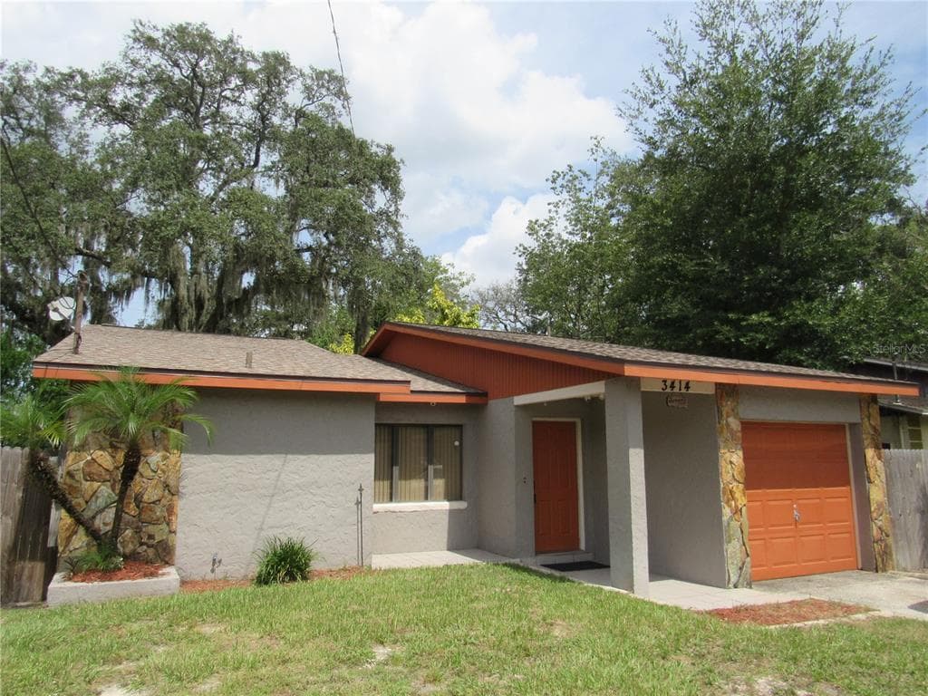 3414 E LAMBRIGHT STREET TAMPA, FL 33610