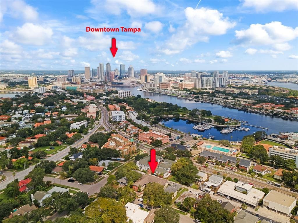 121 DANUBE AVENUE UNIT 205 TAMPA, FL 33606