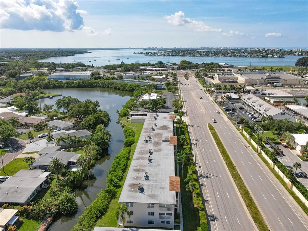 4455 DUHME ROAD UNIT 301 ST PETERSBURG, FL 33708