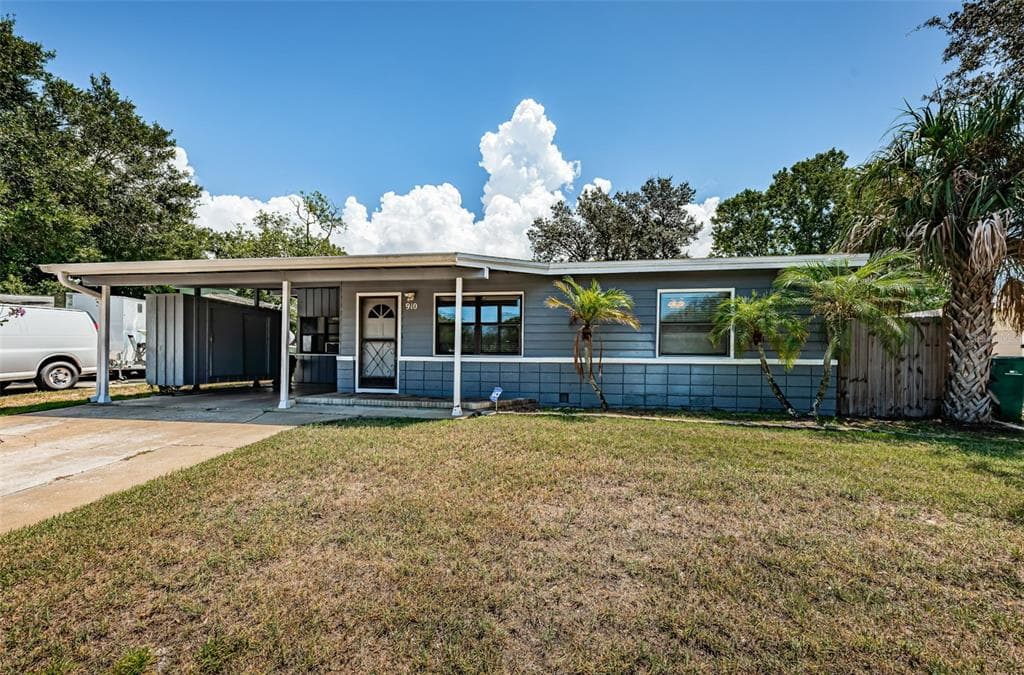 910 SANDPIPER WAY ST PETERSBURG, FL 33707