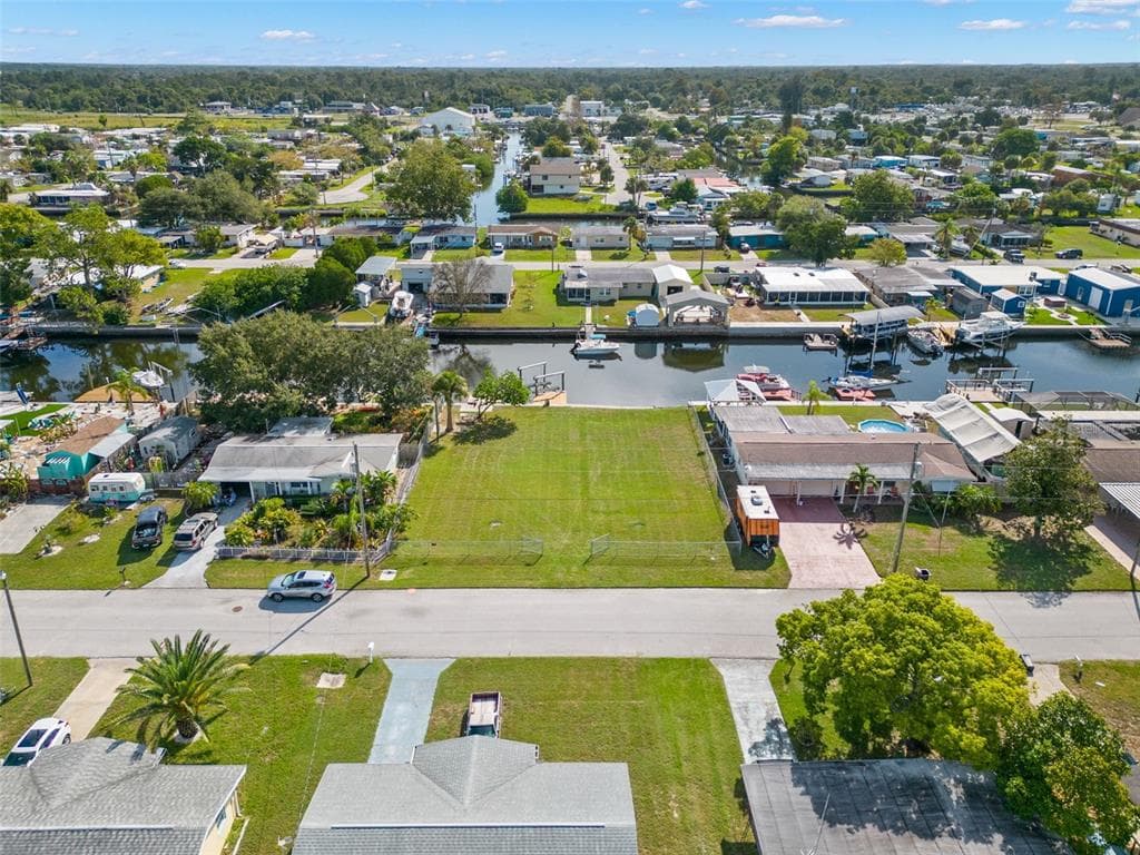 13322 NEPTUNE DRIVE HUDSON, FL 34667