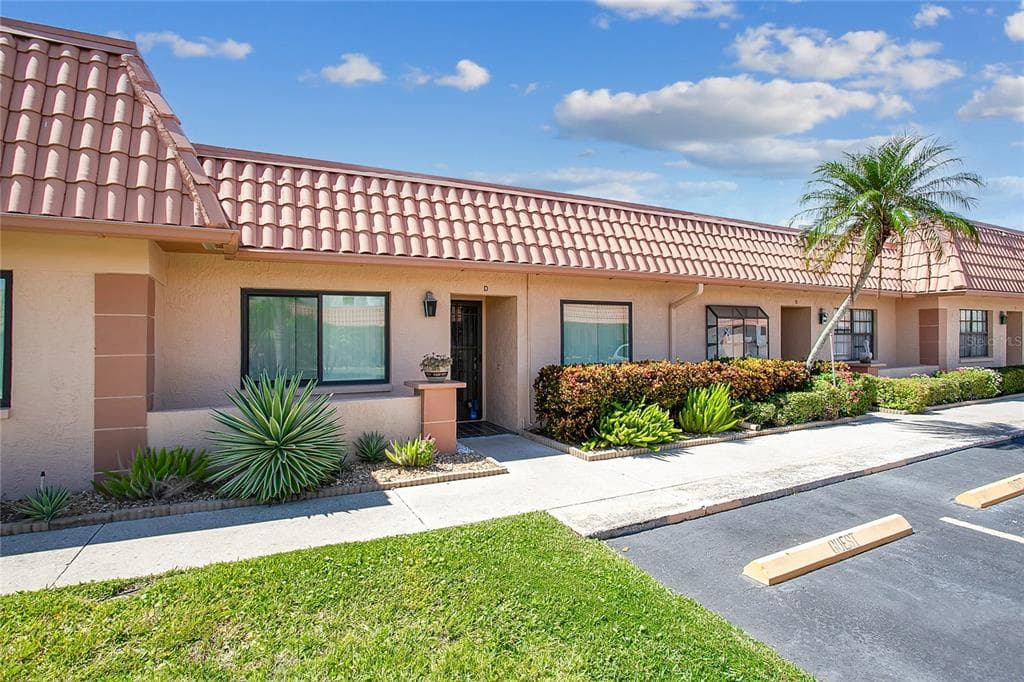 19029 US HIGHWAY 19 N UNIT 30D CLEARWATER, FL 33764