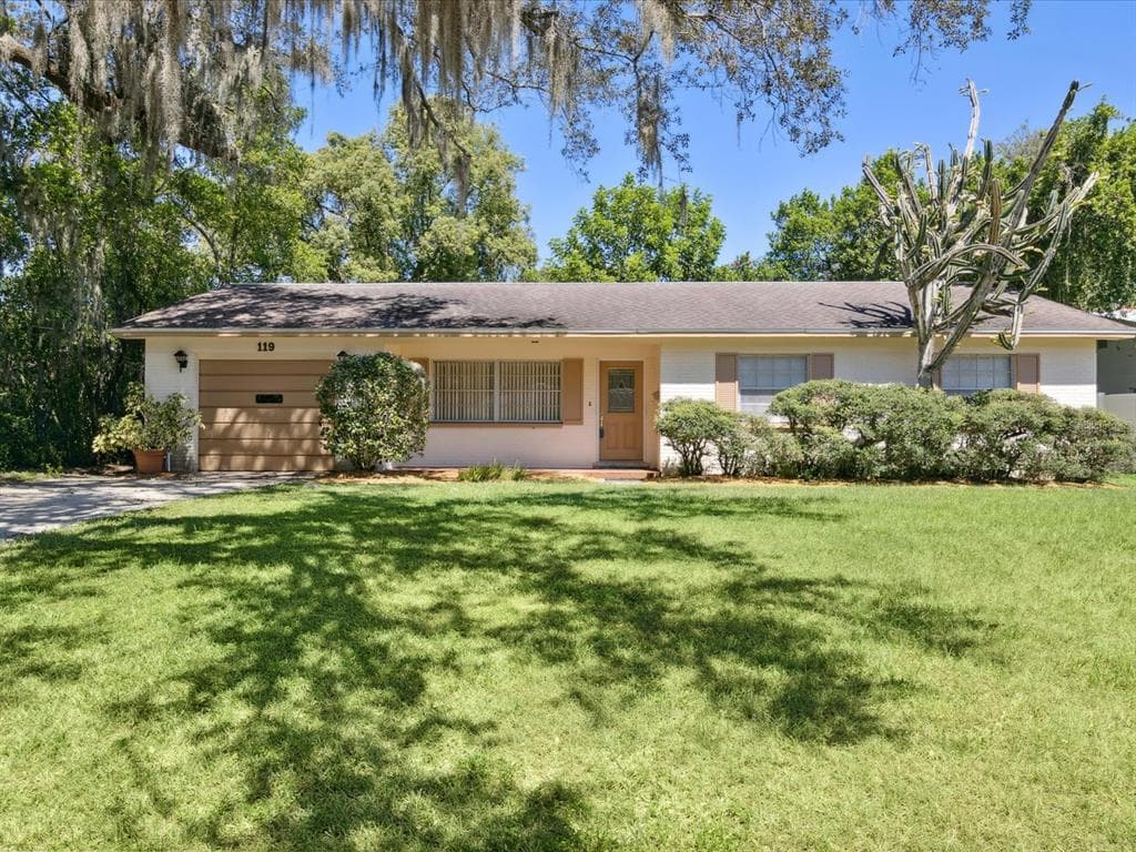 119 SIOBHAN AVENUE TAMPA, FL 33613