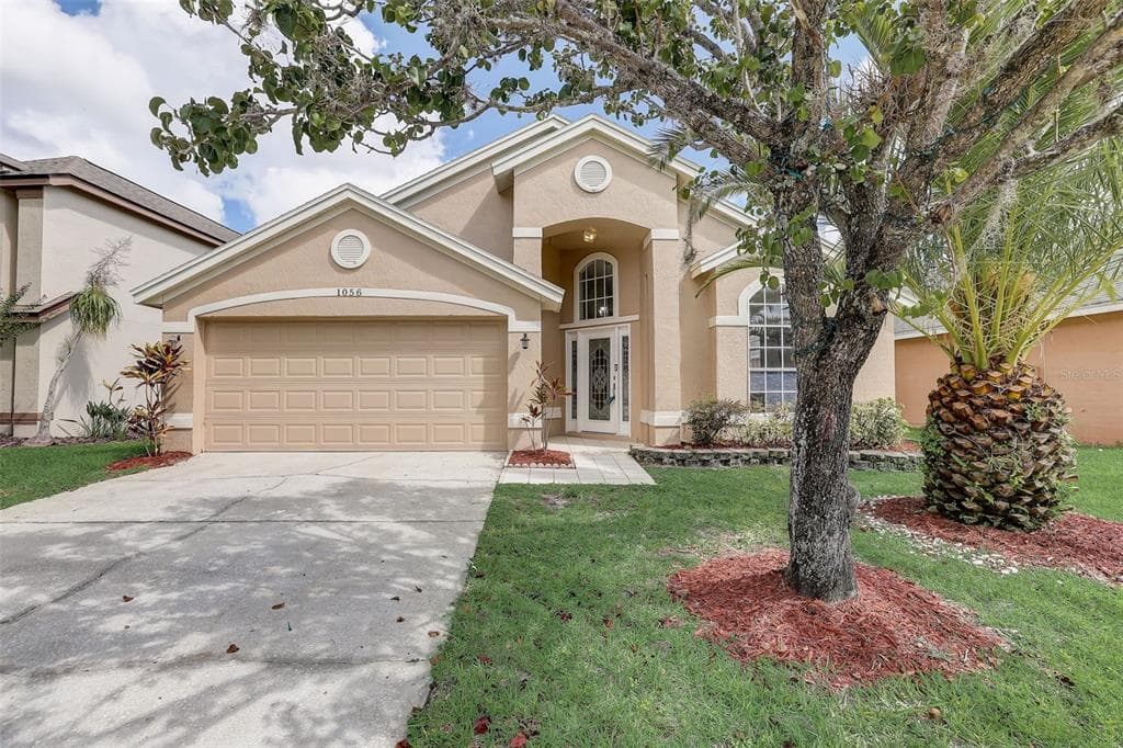 1056 KELLY CREEK CIRCLE OVIEDO, FL 32765
