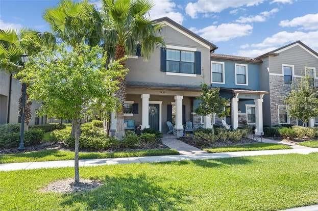 28591 TRANQUIL LAKE CIRCLE WESLEY CHAPEL, FL 33543