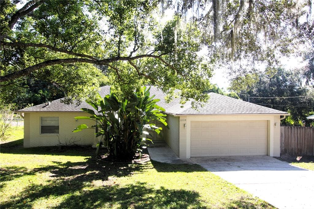 12054 JOE HERRMANN DRIVE SAN ANTONIO, FL 33576