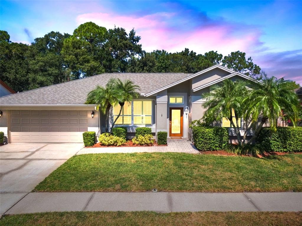 12040 STONE CROSSING CIRCLE TAMPA, FL 33635