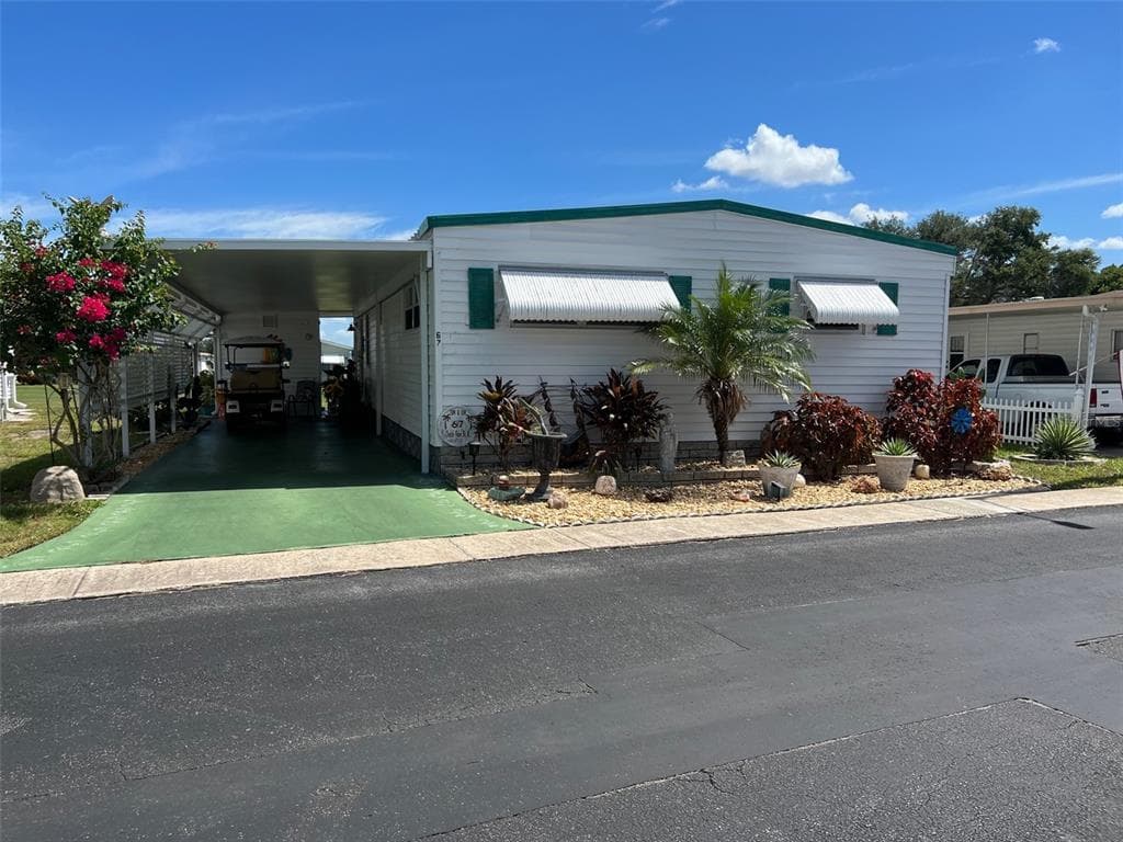 67 THATCH PALM STREET W LARGO, FL 33770