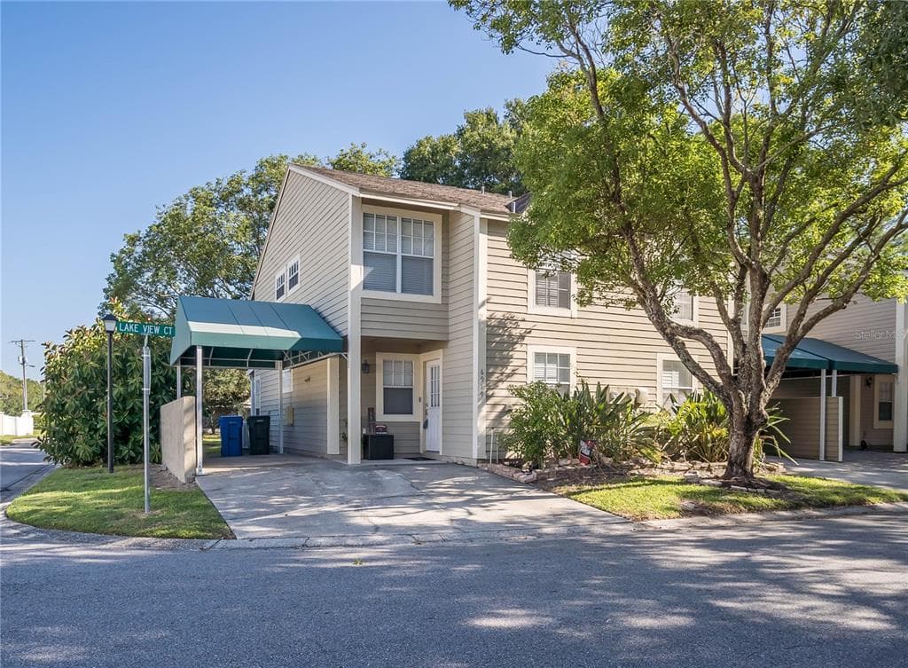 6919 LAKEVIEW COURT TAMPA, FL 33634