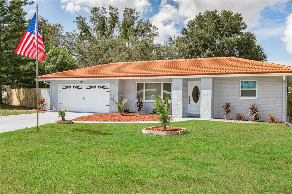 11245 69TH AVENUE SEMINOLE, FL 33772