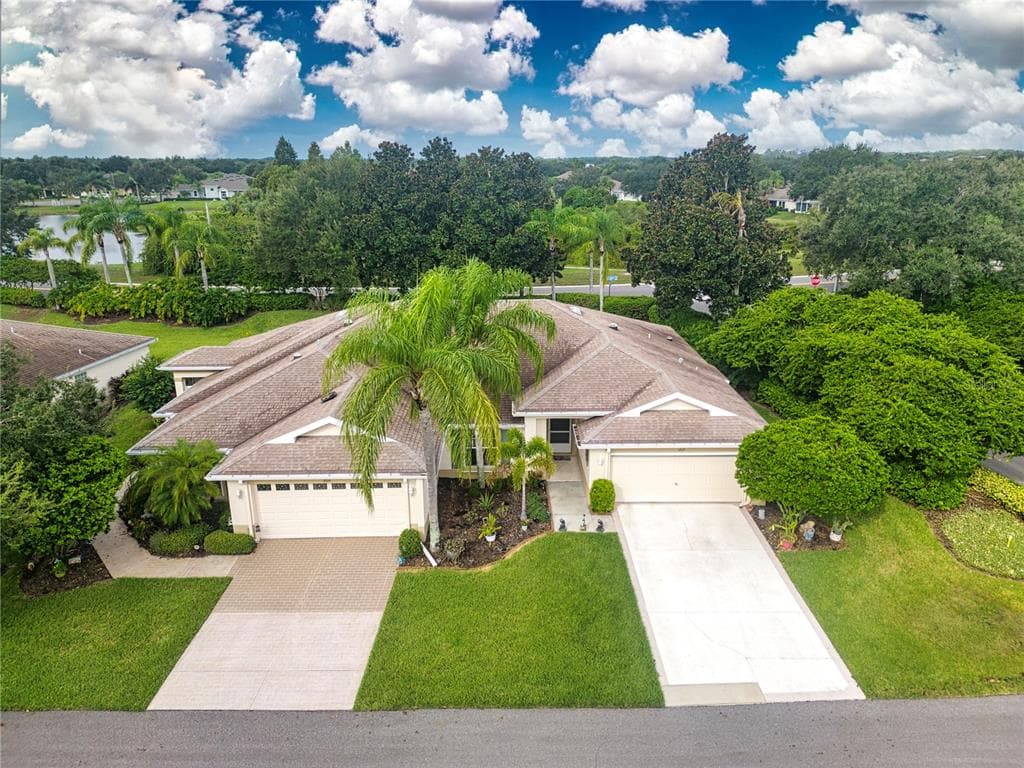 1202 CORINTH GREENS DRIVE UNIT 00 SUN CITY CENTER, FL 33573