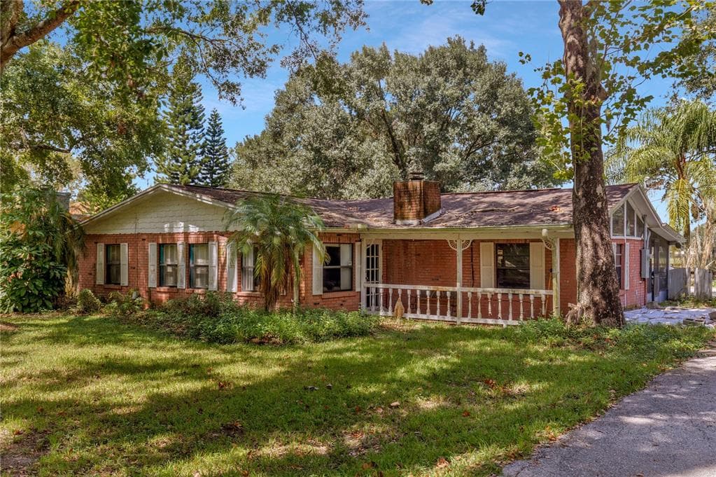 19109 GERACI ROAD LUTZ, FL 33558