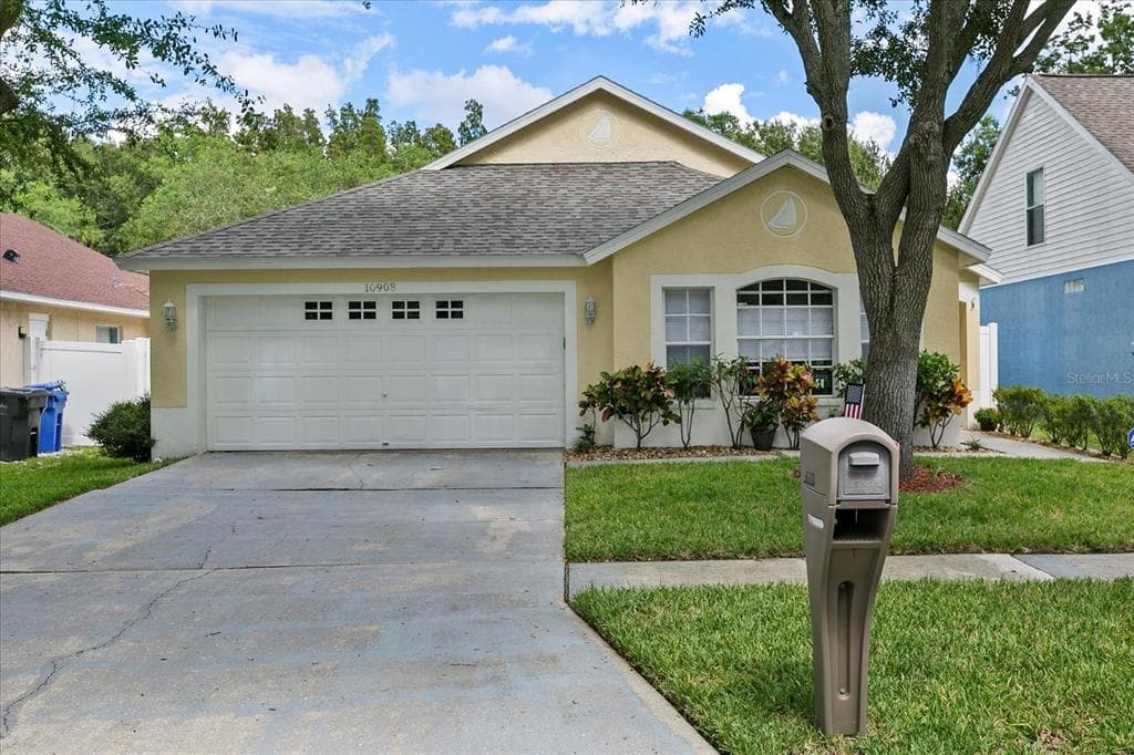 10908 PEPPERSONG DRIVE RIVERVIEW, FL 33578