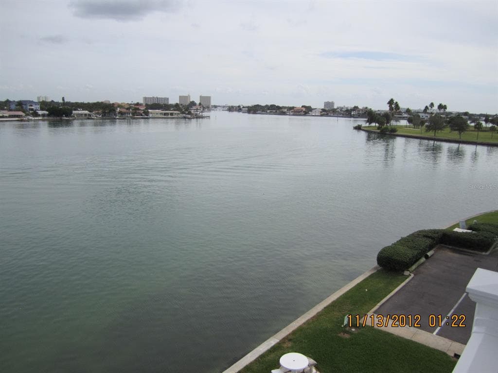 500 TREASURE ISLAND CAUSEWAY UNIT 411 TREASURE ISLAND, FL 33706