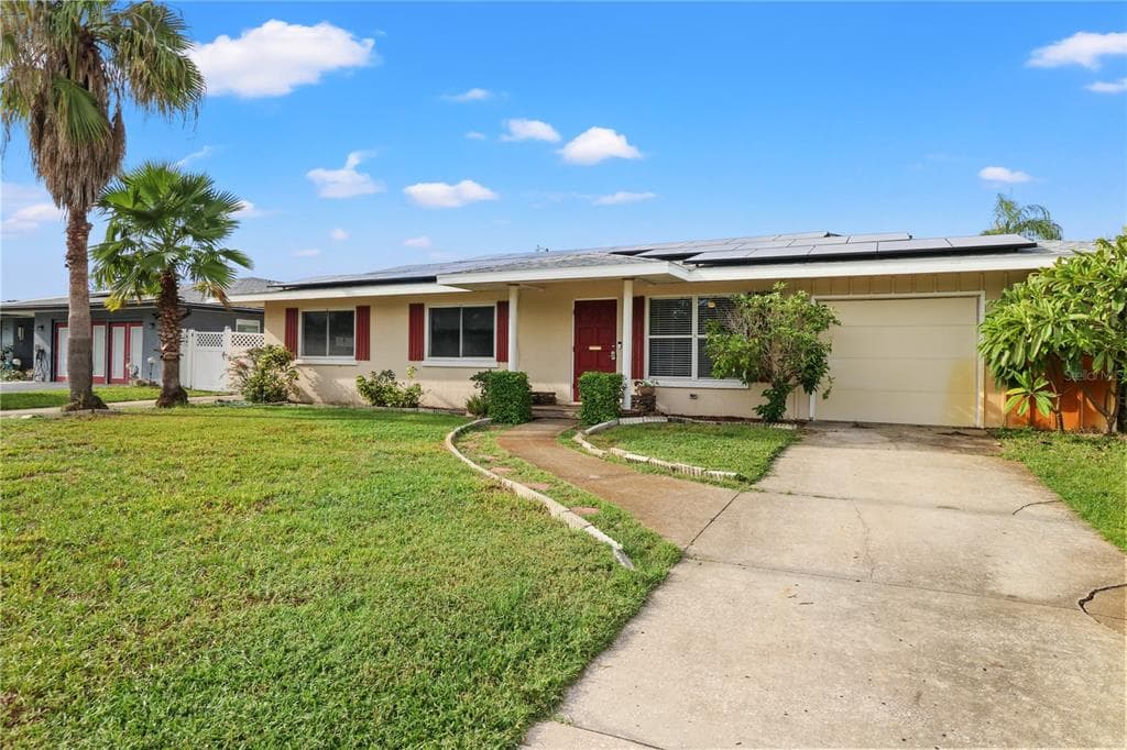 2912 26TH AVENUE DRIVE W BRADENTON, FL 34205