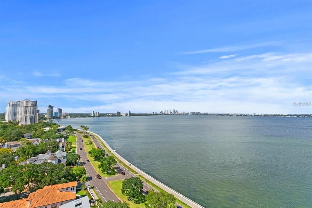 4015 BAYSHORE BOULEVARD UNIT 16A TAMPA, FL 33611