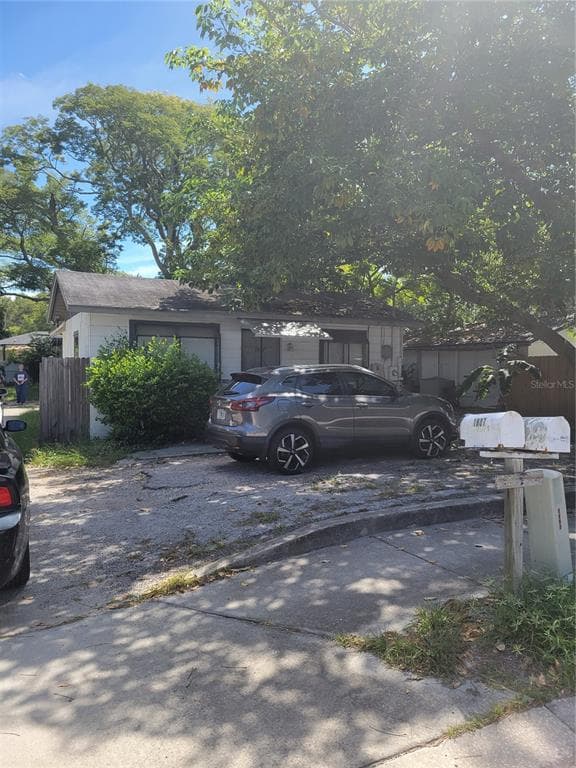 1807 DOUGLAS AVENUE CLEARWATER, FL 33755