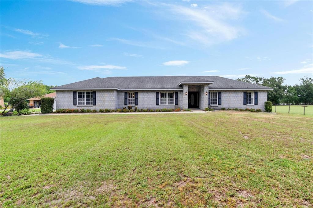 7018 CRIPPLE CREEK RD PLANT CITY, FL 33565