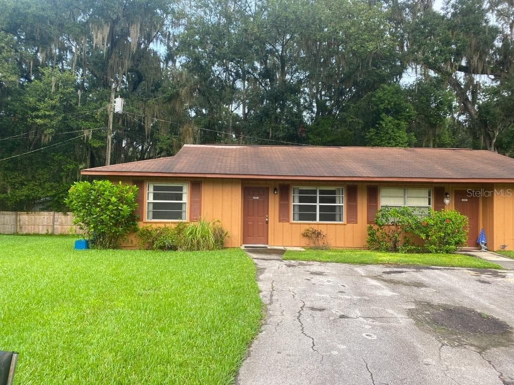 20003 SUNCREST DRIVE BROOKSVILLE, FL 34601