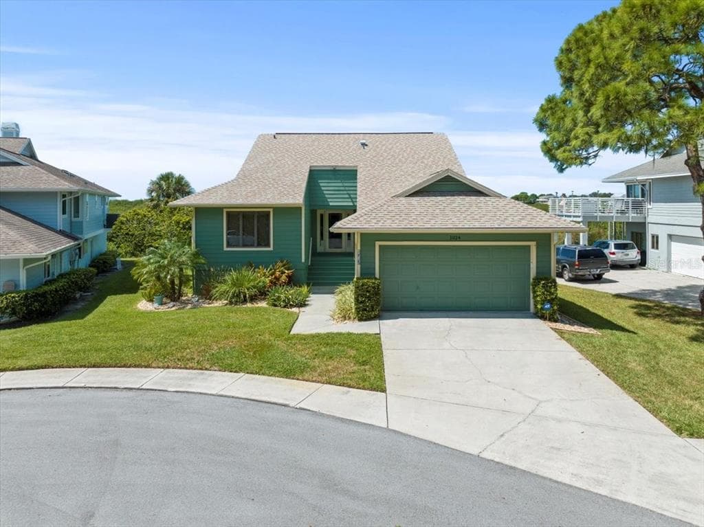 1024 MARSH VIEW LANE